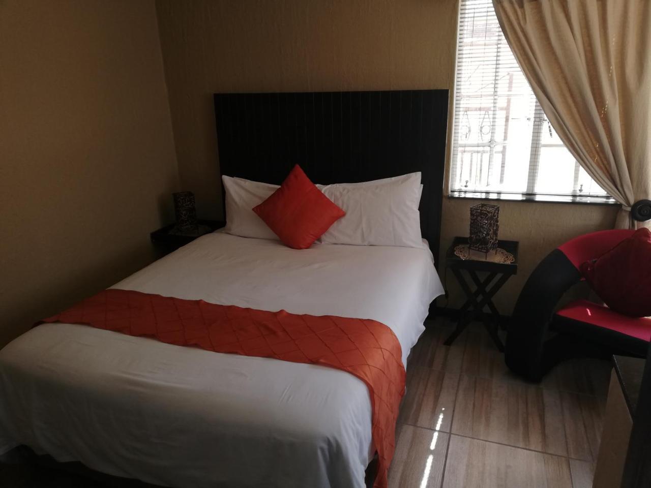 Villa Schreiner Guest House Randburg Exterior foto